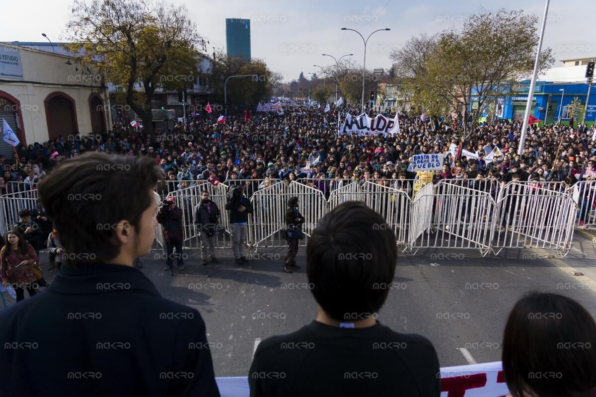 Galería de imágenes de una nueva marcha estudiantil 