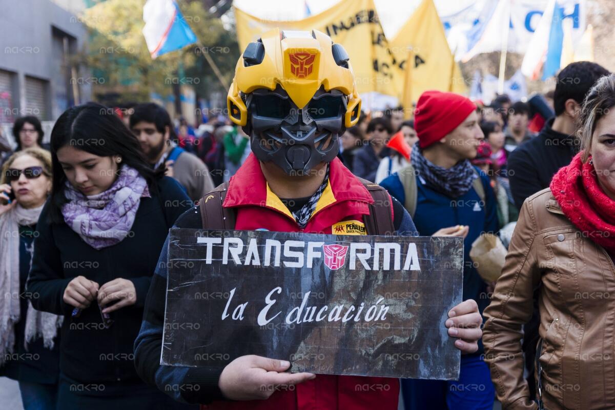 Galería de imágenes de una nueva marcha estudiantil 