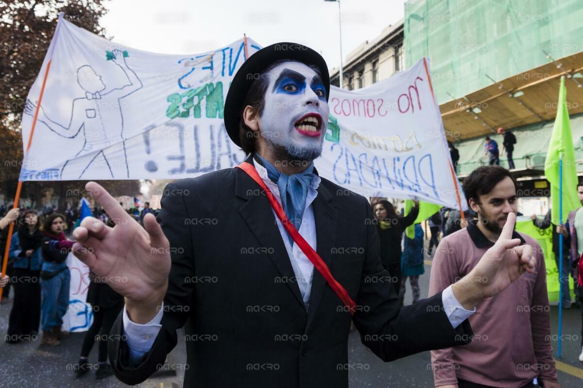 Galería de imágenes de una nueva marcha estudiantil 