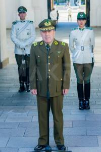 Designan a nuevo General en Jefe de Carabineros de Chile-10