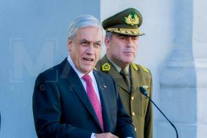 Designan a nuevo General en Jefe de Carabineros de Chile-7