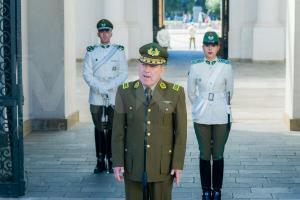 Designan a nuevo General en Jefe de Carabineros de Chile-9