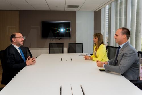 Eduardo Bolsonaro visita Chile