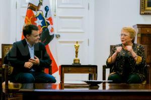 Equipo de película “Una Mujer Fantástica” en el Palacio de La Moneda-6