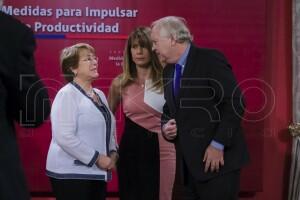 Firma Proyecto de Ley de medidas para impulsar la productividad 