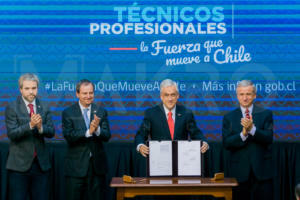 Firma proyecto de gratuidad para Centros de Formación Técnica e Institutos Profesionales-8