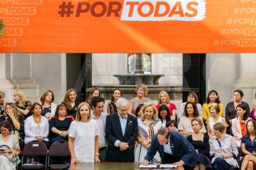 Gobierno conmemora el Día Internacional de la Mujer Trabajadora