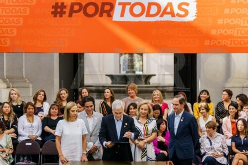 Gobierno conmemora el Día Internacional de la Mujer Trabajadora