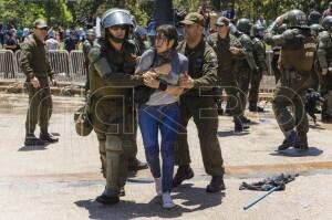 Incidentes fuera de Palacio de La Moneda