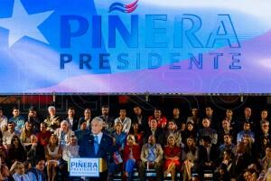 Lanzan campaña presidencial 2017 de Piñera