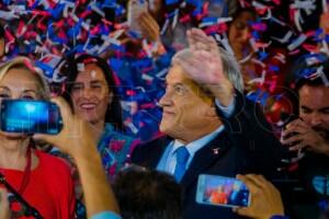 Lanzan campaña presidencial 2017 de Piñera