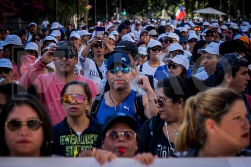 Pescadores industriales entregan carta en La Moneda