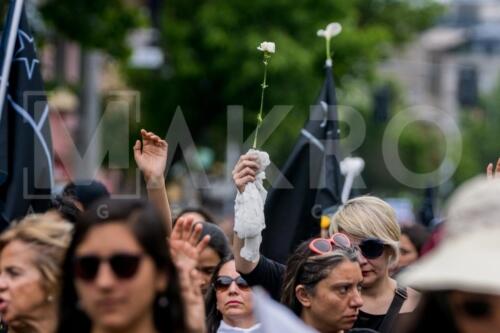 Mujeres de luto 15 días de lucha