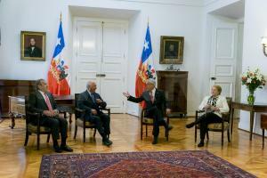 Presidente Piñera se reune con ex presidentes-8