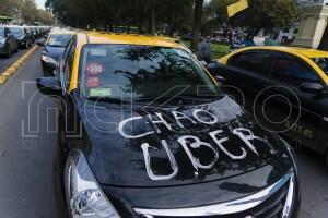 Protesta de taxistas contra Uber-4