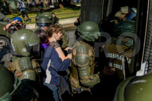 Protesta estudiantial contra el lucro en la educación-25