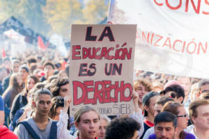 Protesta estudiantial contra el lucro en la educación-5