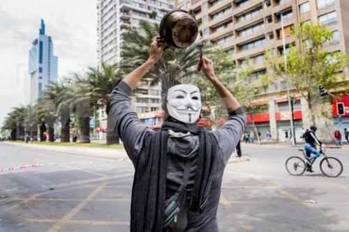 Segundo día de protestas tras declaración de Estado de Emergencia