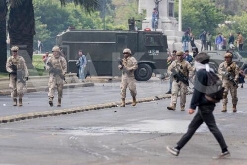 Segundo día de protestas tras declaración de Estado de Emergencia