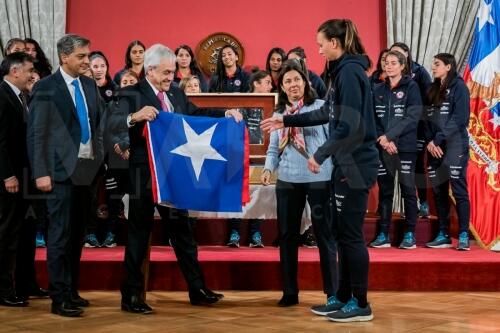 Selección Femenina viaja a mundial de Francia 2019