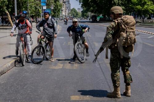 Tercer día de protestas tras declaración de Estado de Emergencia