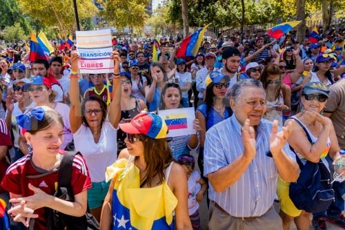Venezolanos en Chile salen a manifestar nuevamente su apoyo a Guaidó