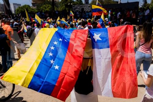 Venezolanos en Chile salen a manifestar nuevamente su apoyo a Guaidó