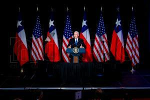 Vicepresidente de EEUU Mike Pence visita Chile